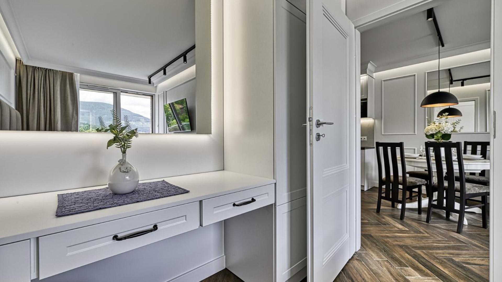 Apartamenty Widokowe Panorama Karkonoszy By Royal Aparts คาร์ปัตซ์ ภายนอก รูปภาพ