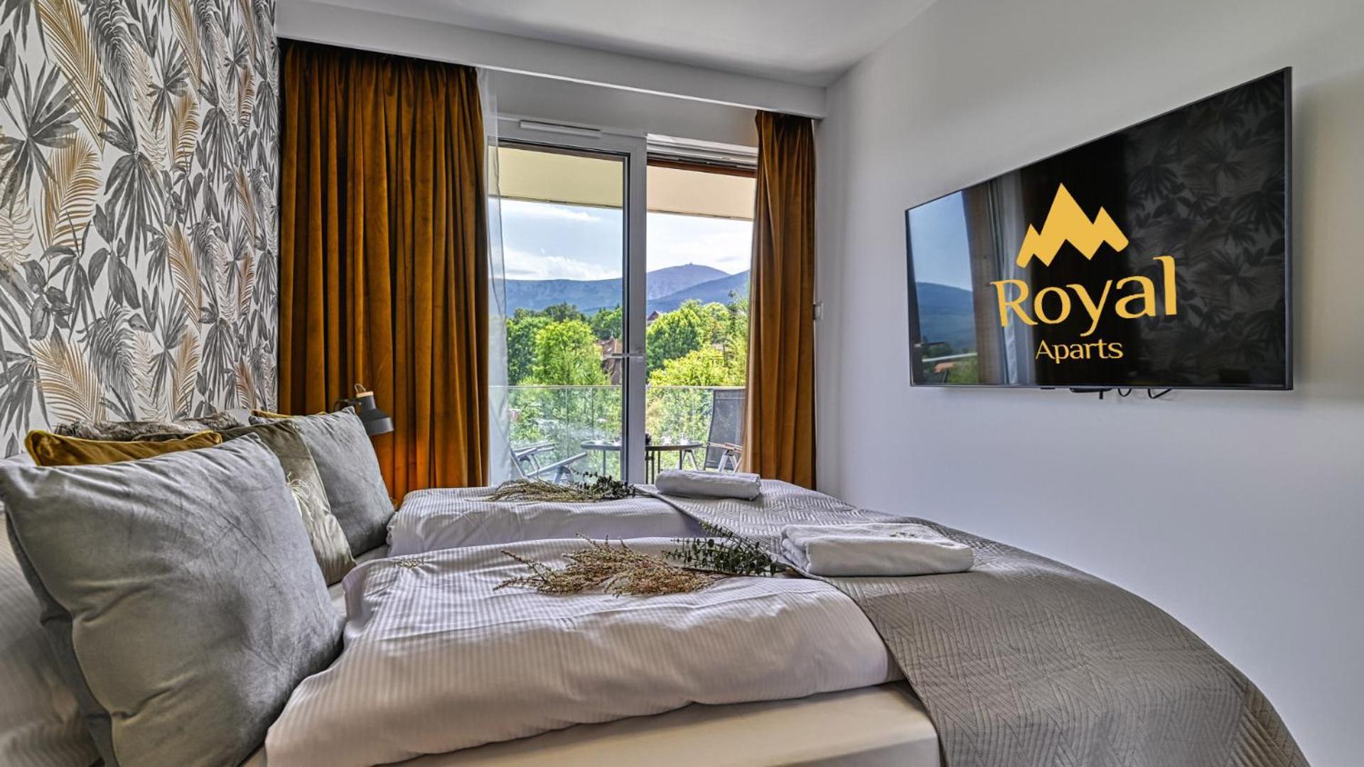Apartamenty Widokowe Panorama Karkonoszy By Royal Aparts คาร์ปัตซ์ ภายนอก รูปภาพ